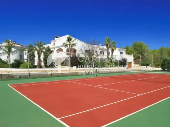 (3) Villa Rembrandt willa na dużej, słonecznej działce z kortem tenisowym