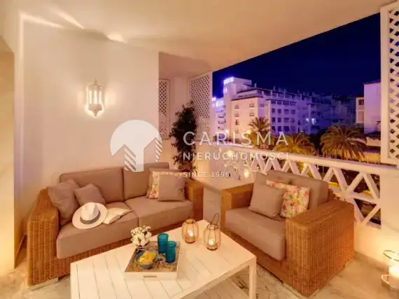 (2) Luksusowy apartament w Puerto Banus