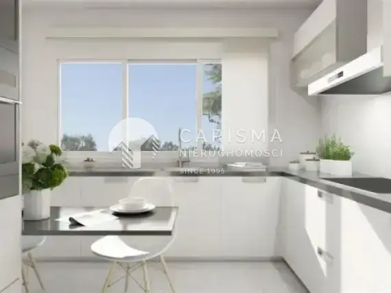 (6) Nowe i nowoczesne  apartamenty w Esteponie