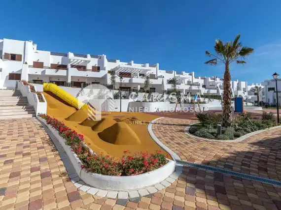 (2) Apartamenty, gotowe z widokiem na morze 400 m od plaży Costa de Almeria