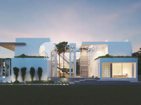 (5) Luksusowa willa w budowie, tylko 100 m od plaży, Guadalmina, Costa del Sol