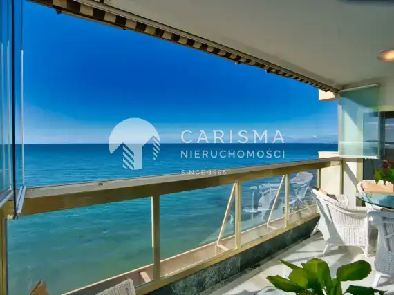Luksusowy penthouse, w pierwszej linii brzegowej, Marbella, Costa del Sol 1