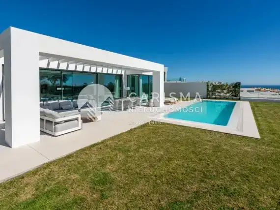 (2) Dom w zabudowie bliźniaczej z  widokiem na morze, Marbella, Costa del Sol