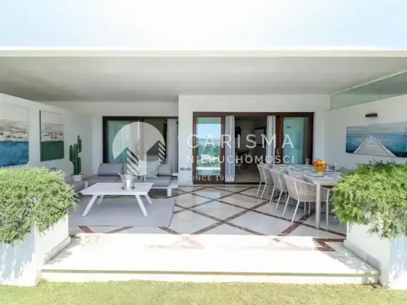 Luksusowy apartament w pierwszej linii brzegowej, Estepona, Costa del Sol 1