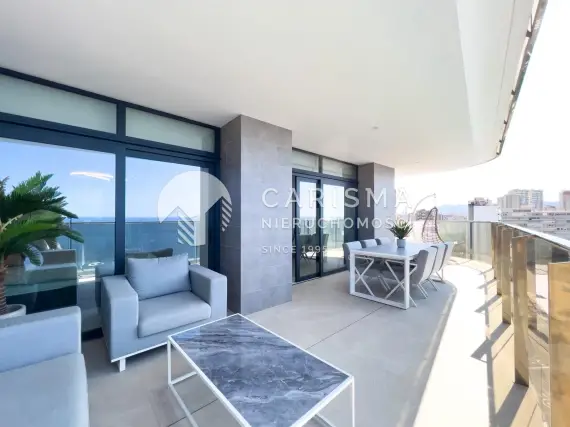 (7) Luksusowy i nowoczesny apartament z widokiem na morze, tuż obok plaży w Benidorm