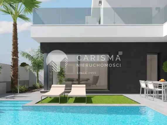(2) Nowe i  nowoczesne domy w budowie, położone przy polu golfowym, Los Acazares, Costa Calida