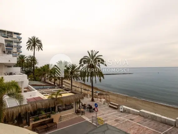Apartament w pierwszej linii brzegowej, Marbella, Costa del Sol 1