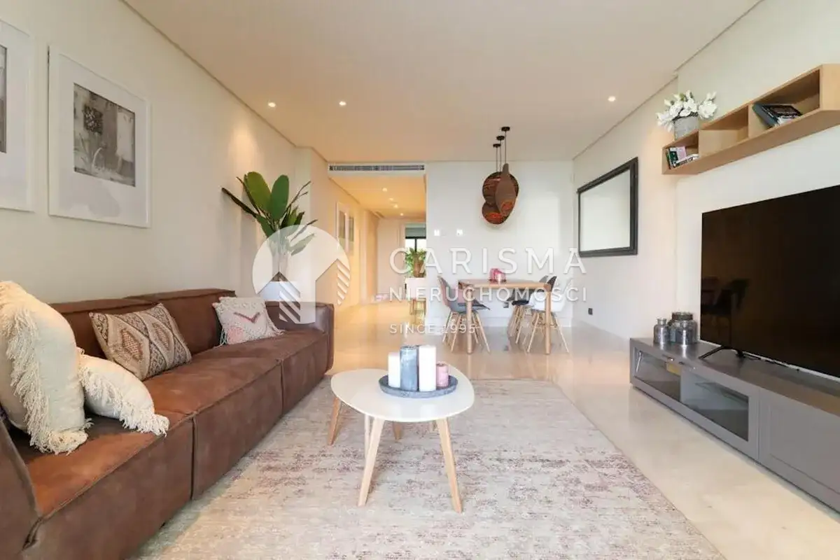 (17) Luksusowy apartament w pierwszej linii brzegowej, Estepona, Costa del Sol