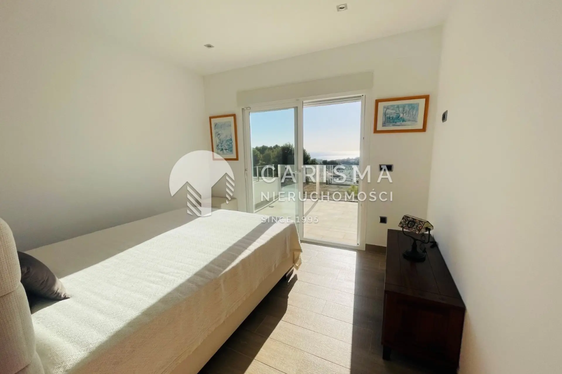 (38) Nowoczesna willa z 3 sypialniami i widokiem na morze, położona 5 minut od plaży w Moraira