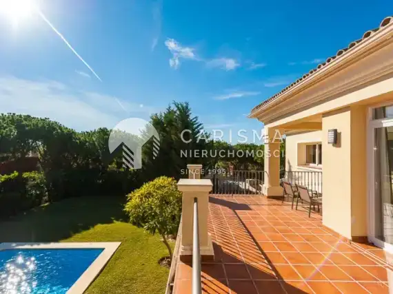 (37) Willa na sprzedaż w Marbella