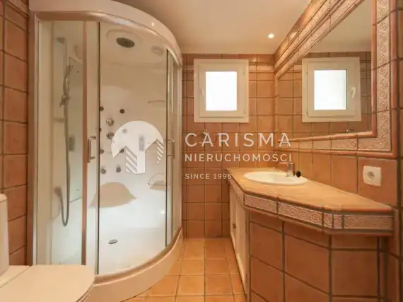 (13) Apartament w San Pedro de Alcántara z widokiem na morze