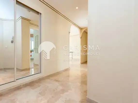 (30) Apartament w San Pedro de Alcántara z widokiem na morze