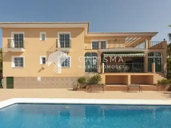 (16) Duża, przestrzenna finka na sprzedaż w Benalmadena Costa