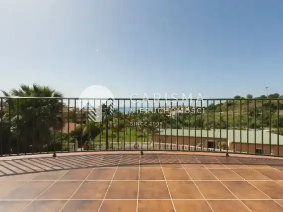 (29) Duża, przestrzenna finka na sprzedaż w Benalmadena Costa