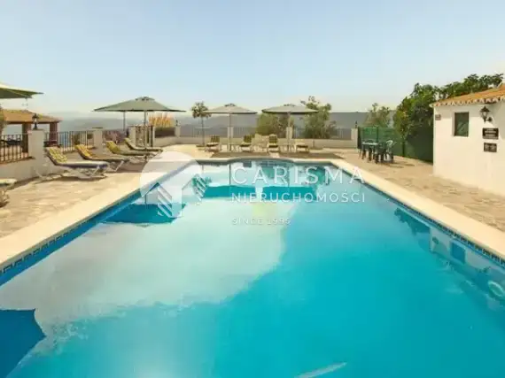 (11) Finka w Antequera z prywatnym basenem