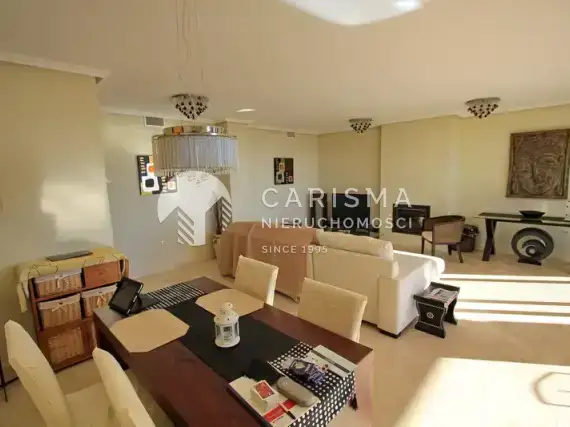 (5) Duży, luksusowy apartament w Residencial Los Almendros w Altea Hills
