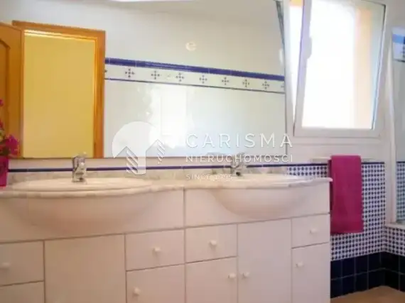 (6) Willa w Moraira