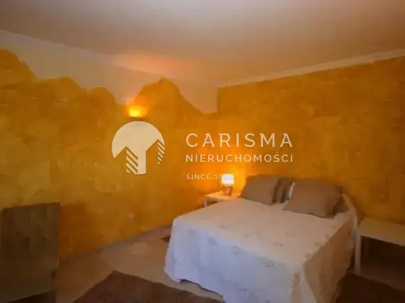 (9) Dom w Hiszpanii w Mijas Costa przy plaży z widokiem na morze