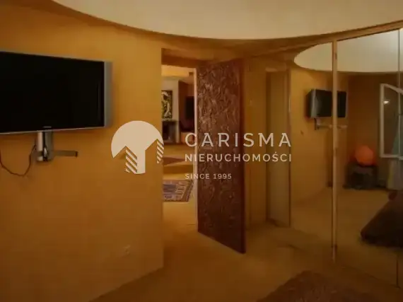 (21) Dom w Hiszpanii w Mijas Costa przy plaży z widokiem na morze