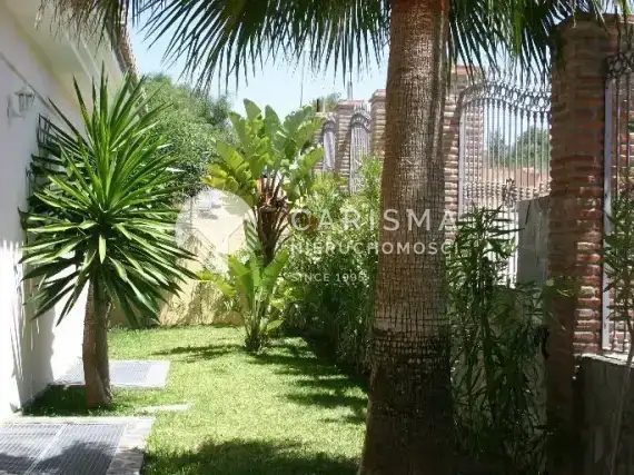 (29) Nowa, piękna willa w Hiszpanii w Benahavis z panoramicznym widokiem na morze i pole golfowe
