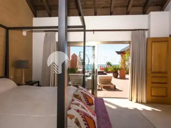 (4) Luksusowy apartament w pierwszej linii brzegowej, La Morera/ Marbella