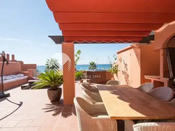 (13) Luksusowy apartament w pierwszej linii brzegowej, La Morera/ Marbella