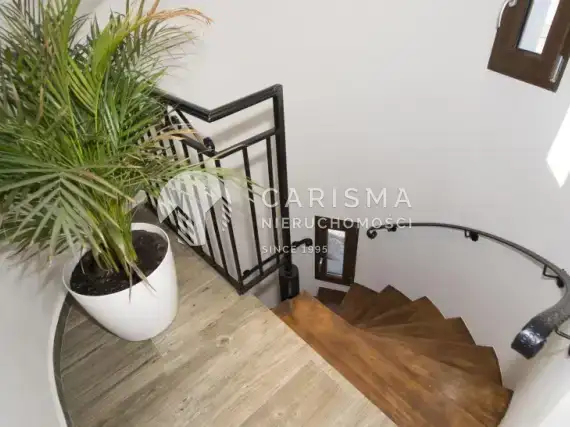 (8) Nasze nowe biuro w Calpe