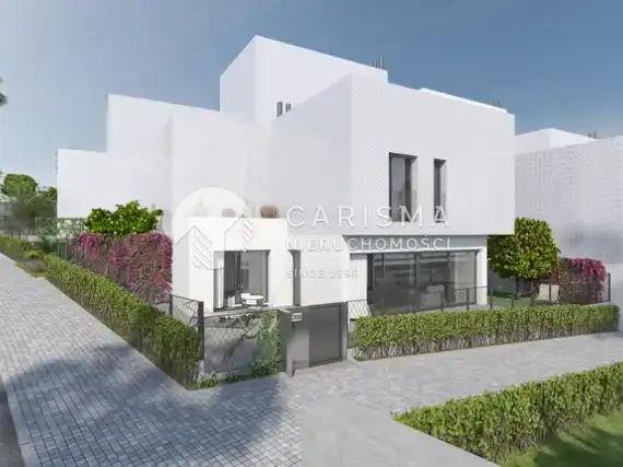 (3) Nowe apartamenty na sprzedaż w Hiszpanii w San Miguel de Salinas