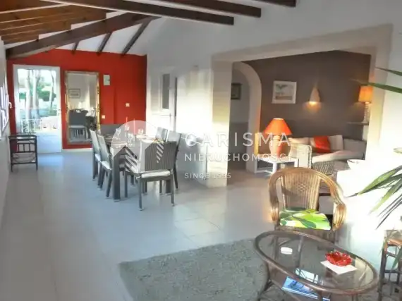 (5) Willa w Moraira z widokiem na morze na sprzedaż