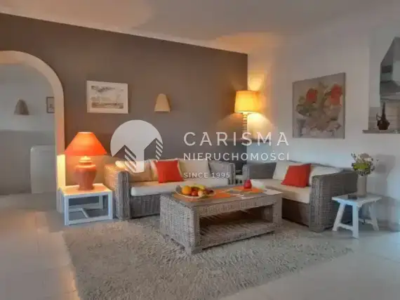 (14) Willa w Moraira z widokiem na morze na sprzedaż