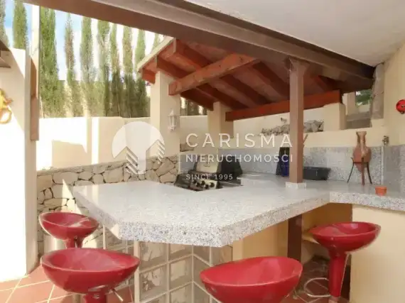 (6) Willa na sprzedaż w Moraira