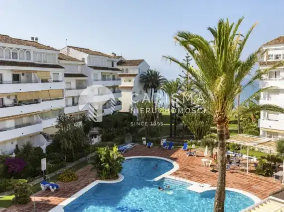 (2) Luksusowy apartament w pierwszej linii brzegowej w dzielnicy Marbesa, Marbella