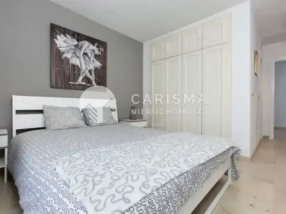 (14) Luksusowy apartament w pierwszej linii brzegowej w dzielnicy Marbesa, Marbella