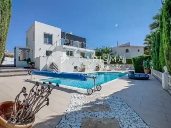 (2) Willa z widokiem na morze w Pla del Mar w Moraira