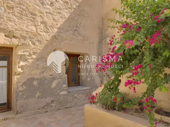 (8) Ancient fortress for sale in Costa Almeria.
