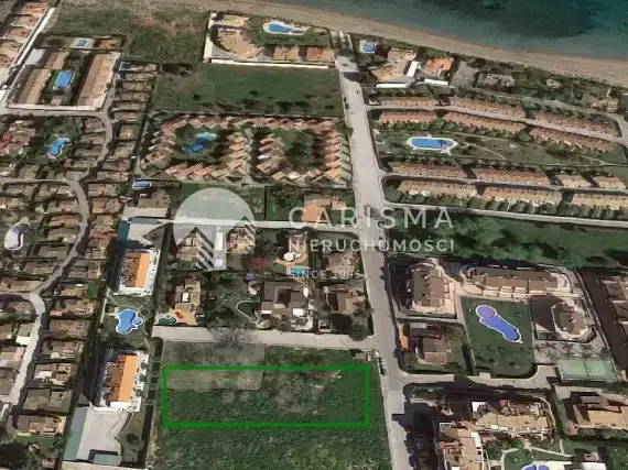 (9) Nowe apartamenty na sprzedaż 300 m od plaży w Denii