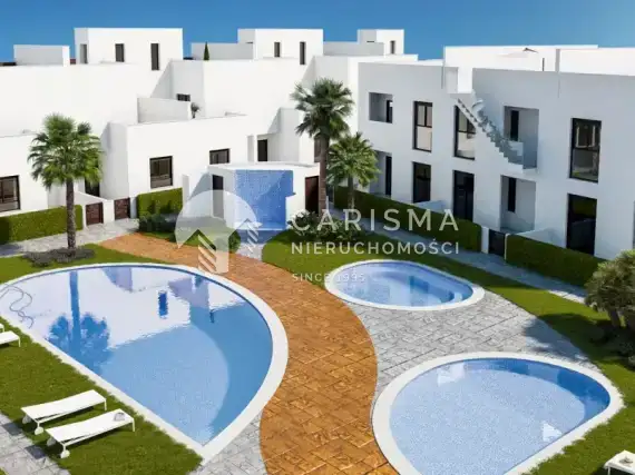 (6) New apartments and semi-detached houses, 400m from the beach!
