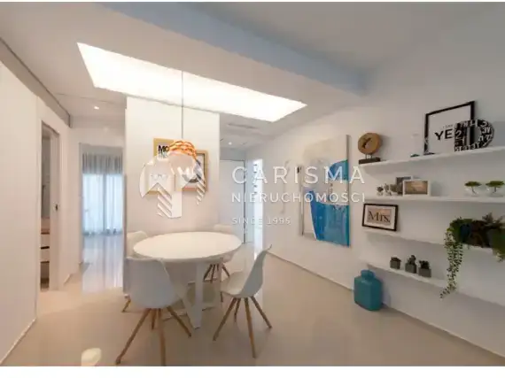 (11) Nowe i nowczesne apartamenty tylko 200 m od plaży w Guardamar