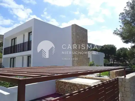 (3) Nowa willa w Moraira na sprzedaż