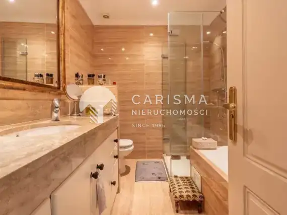 (7) Piękny, parterowy apartament na sprzedaż w Nueva Andalucia
