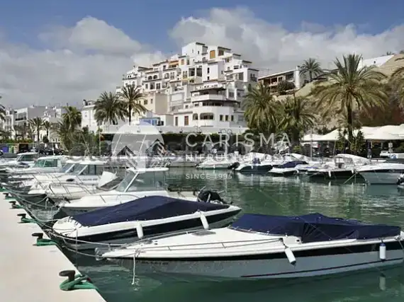 (37) Nowoczesna i parterowa willa w Moraira