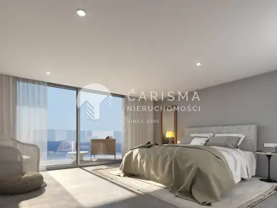 (17) Nowoczesna willa w Moraira