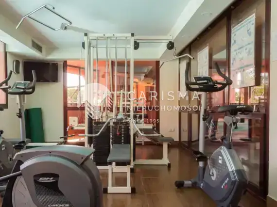 (16) Luksusowy apartament w pierwszej linii brzegowej w New Golden Mile
