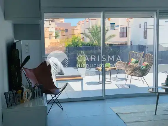 (2) Nowy apartament w Gran Alacant