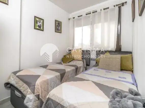 (16) Dwupoziomowy apartament w Lomas de Cabo Roig
