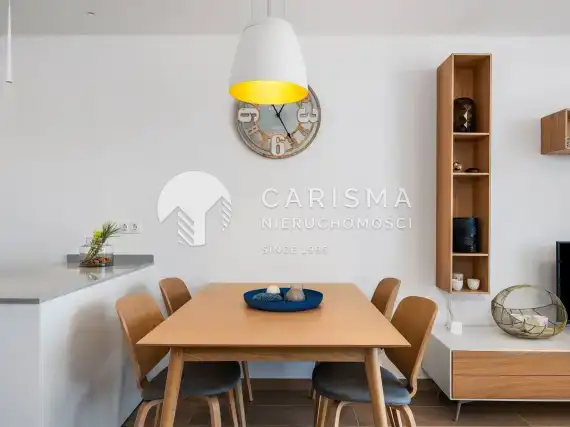 (30) Nowe, gotowe apartamenty, w drugiej linii brzegowej, Denia, Costa Blanca