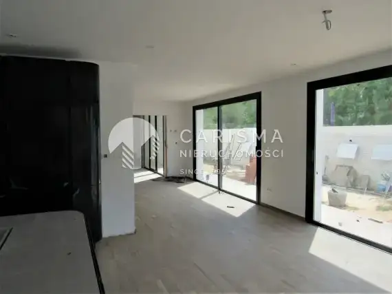 (11) Nowa luksusowa gotowa willa w cichej lokalizacji, w Moraira