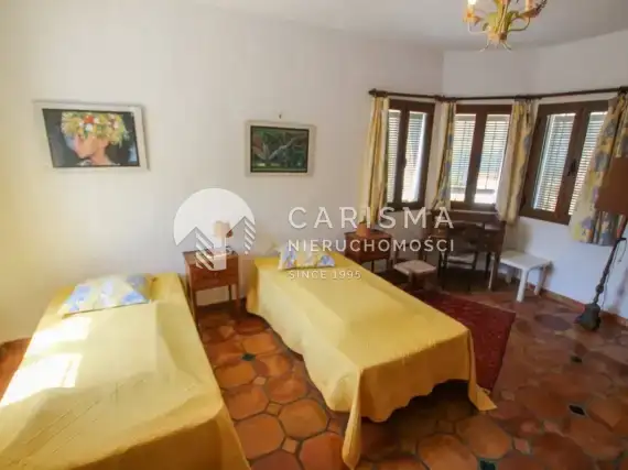 (18) Śródziemnomorska willa, w pierwszej linii brzegowej, Moraira, Costa Blanca