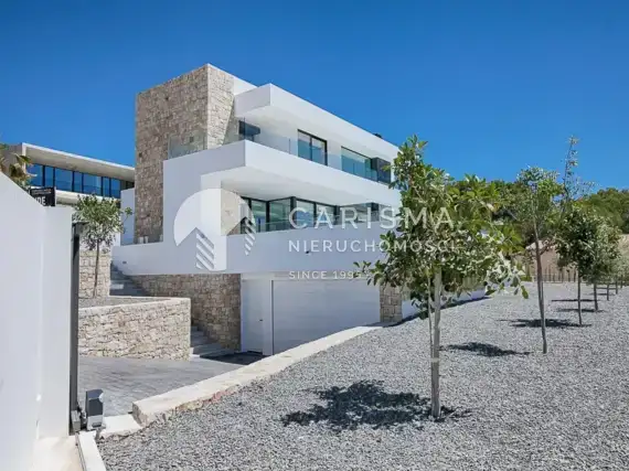 (3) Nowa luksusowa i gotowa willa w Moraira