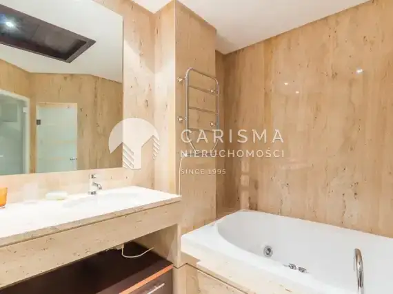 (16) Wspaniały apartament z widokiem na morze w Puerto Banus